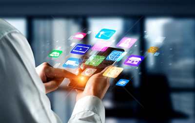 社交媒體平臺多渠道營銷與互聯網支付服務在在線零售中的應用